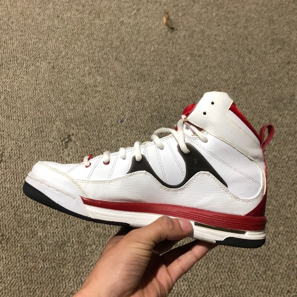 Jordan’s - Picture 5 of 8